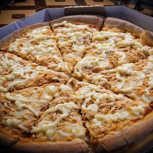 Pizzaria Bom Sabor ( A MELHOR PIZZA DE TRÊS RIOS). TELEFONE: 2030-5662 /  98853-4971 / ZAP: 99216-4321.. PIZZA: Deliciosa vale a pena experimentar e  um preço legal! ENTREGA: Grátis todos os dias!